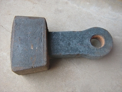 鼎鑫錘頭絡(luò)26破碎機(jī)錘頭 礦山機(jī)械設(shè)備及配件的核心力量
